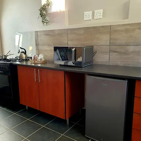 Lapaside Apartamento Polokwane Exterior foto